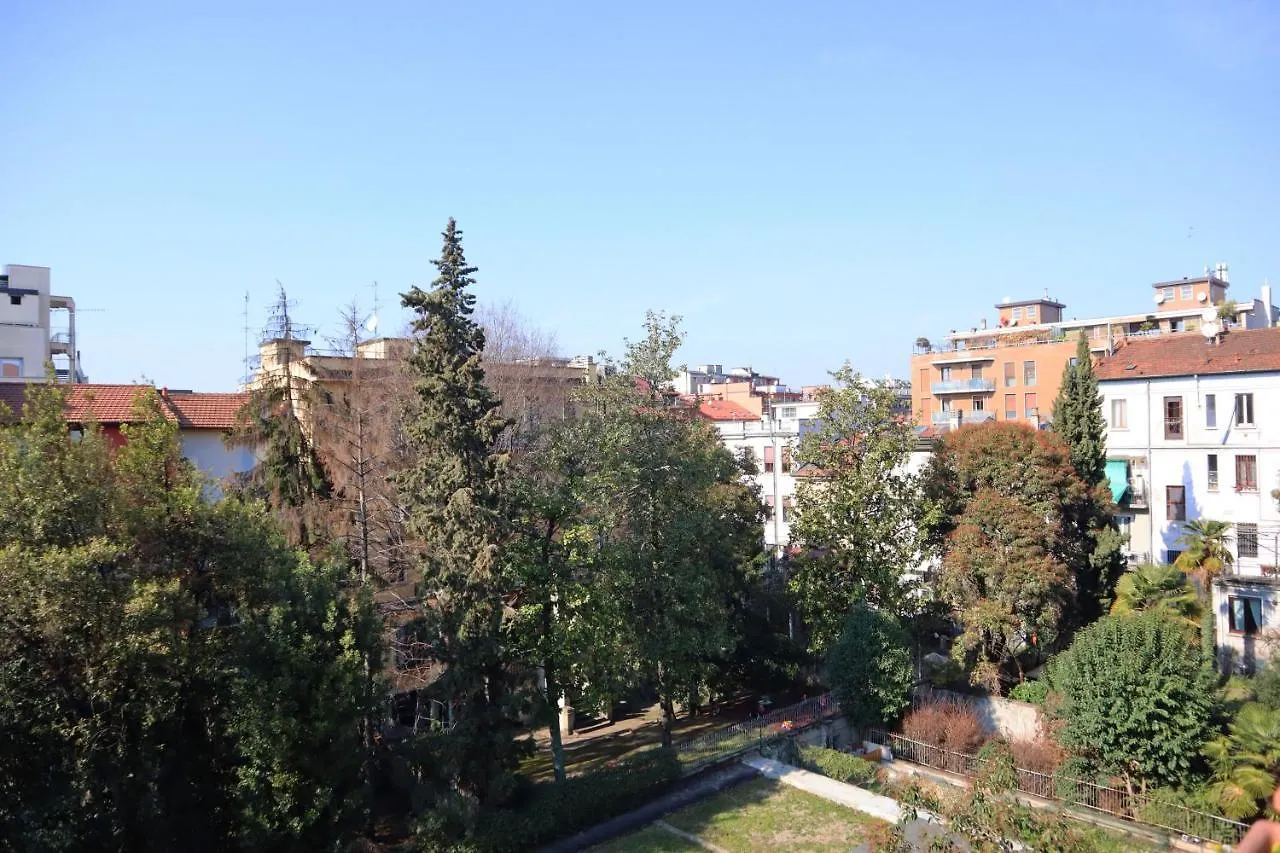 Appartamento Cittastudi Elegant Bright House Milano