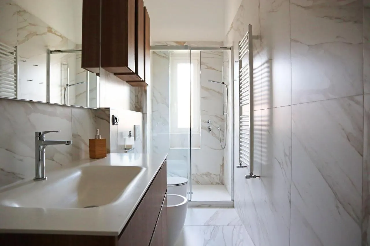 Apartament Cittastudi Elegant Bright House Mediolan